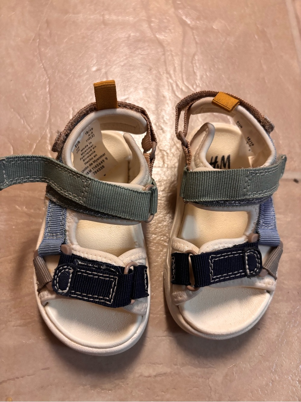 H&M Kids Green, Navy & Tan Strap Sandals